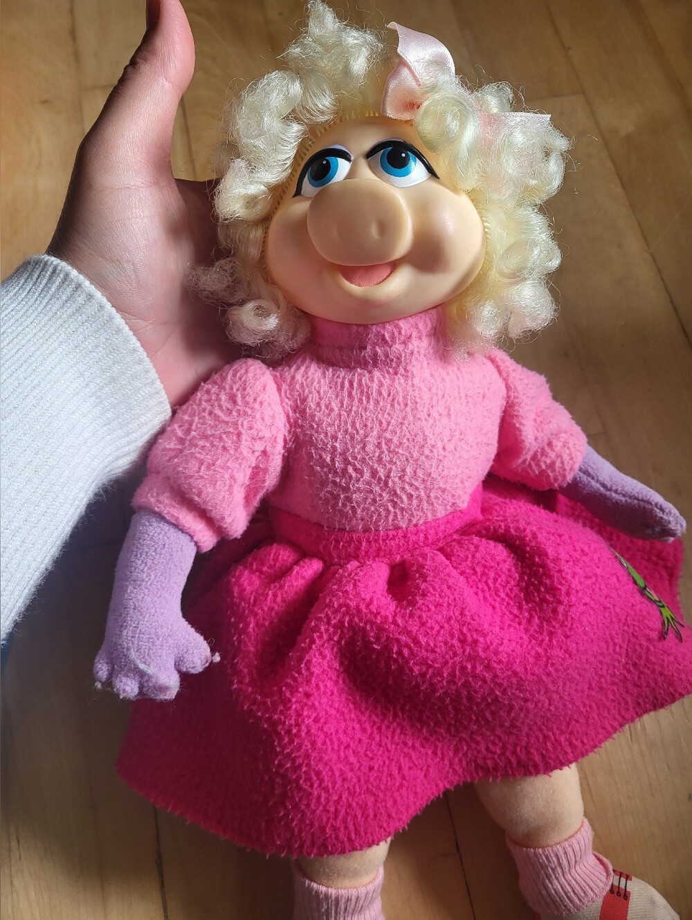 Vintage 1989 Jim Henson Muppets Miss Piggy Pink Dress Poodle Skirt Plush Doll